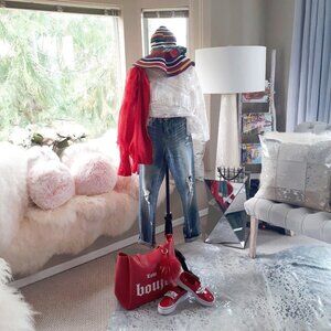 EUC Velvet Heart blue dark wash high rise straight leg embroidered denim jeans